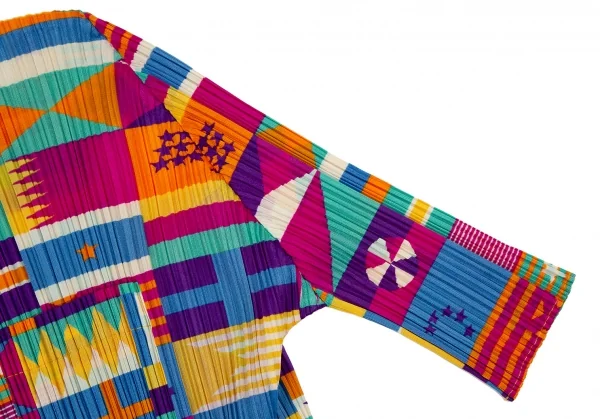 プリーツプリーズPLEATS PLEASE プリーツフラッグプリント5分袖シャツ マルチ4 K-106780_006