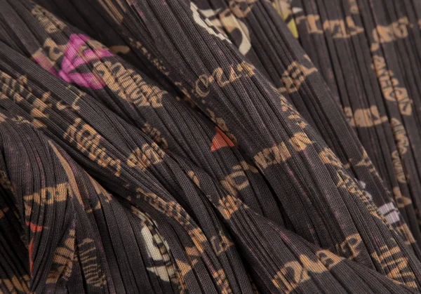 プリーツプリーズPLEATS PLEASE コットンポリプリーツ総柄半袖ワンピース 茶5 K-106788_010