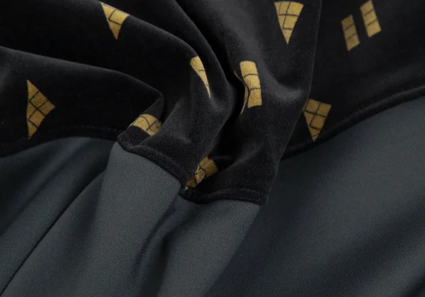 メルシーボークーmercibeaucoup シェイププリントベロア切替プルオーバーシャツワンピース 黒1 K-106864_015