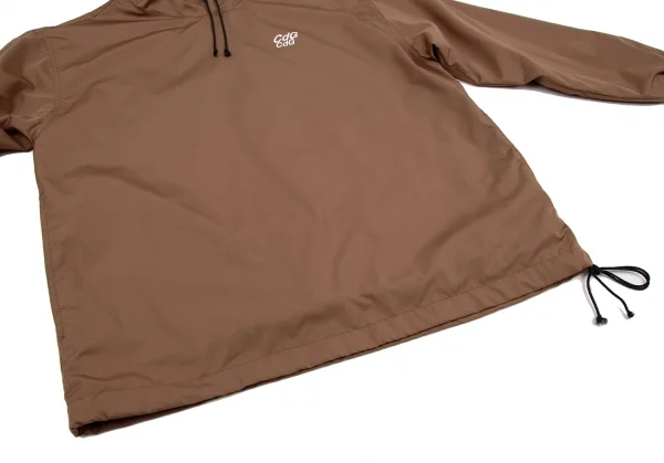 コムコム コムデギャルソンCOMME des GARCONS ロゴワンポイントポリアノラックパーカー ブラウンS K-107224_009