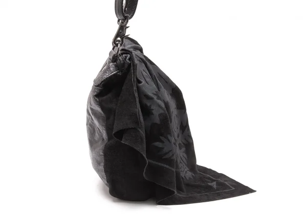 リミフゥLIMI feu スウェードレザー切替スカルスタープリントフラップショルダーバッグ 黒グレー K-107412_006