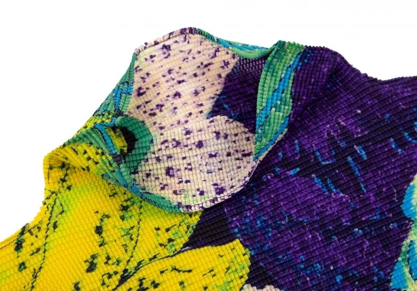 イッセイミヤケ ミーISSEY MIYAKE me トロピカルフルーツプリントストレッチプリーツハイネックカットソー 紺黄他F K-107573_006