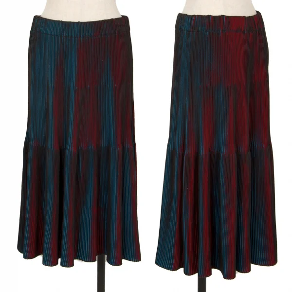 イッセイミヤケ ミーISSEY MIYAKE me ストライプリブフレアスカート 黒赤青F K-107577_001