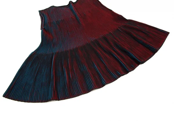 イッセイミヤケ ミーISSEY MIYAKE me ストライプリブフレアセットアップ 黒赤青F K-107578_006