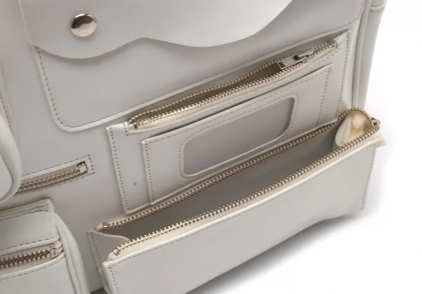 コムデギャルソンCOMME des GARCONS フェイクレザータクティカルポケットバッグ 白 K-107645_011