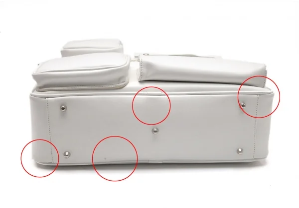 コムデギャルソンCOMME des GARCONS フェイクレザータクティカルポケットバッグ 白 K-107645_013