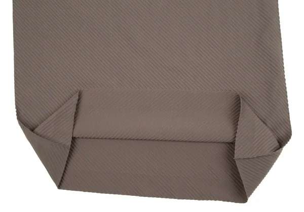 イッセイミヤケ ミーISSEY MIYAKE me バイアス使いファインニットプリーツスクエアシルエットワンピース 茶F K-107803_007