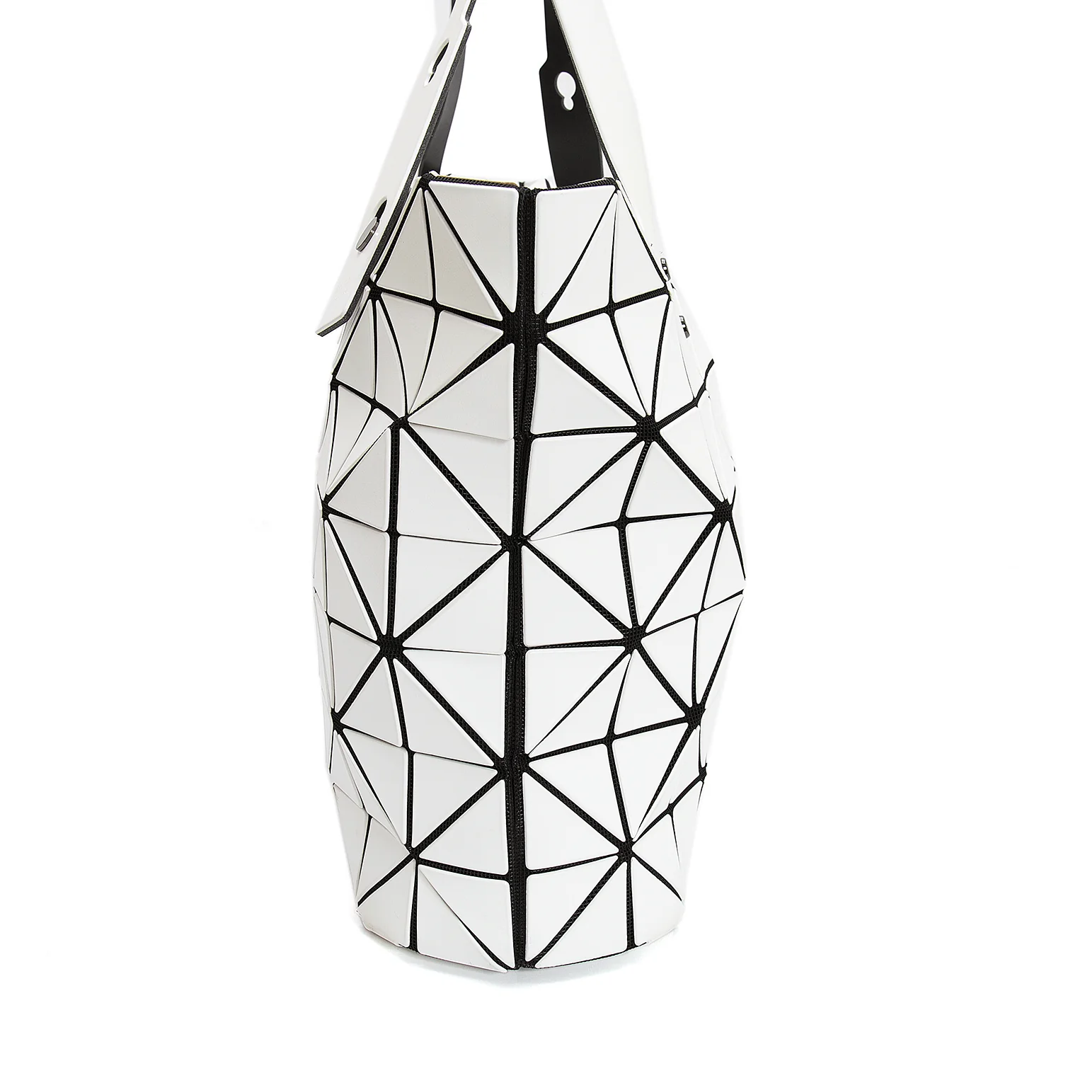 Bao Bao Issey Miyakeバオバオ ROCK MATTEトート 7×12 多色あり BAO BAO ISSEY MIYAKE Rock Matte Shoulder Bag – MoMA Design Store