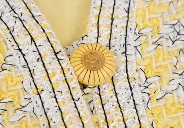 シャネルCHANEL ファンシーツイードハウンドトゥースノーカラージャケット 黄40 K-107958_004