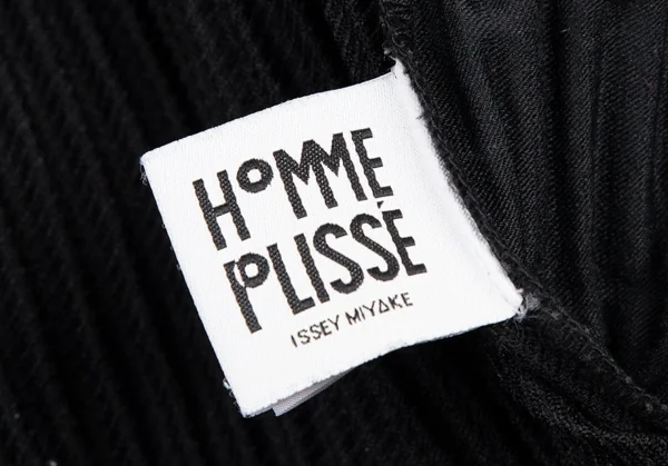 オムプリッセ イッセイ ミヤケHOMME PLISSE ISSEY MIYAKE KERSEY PLEATS テーパードパンツ 黒1 K-108114_013