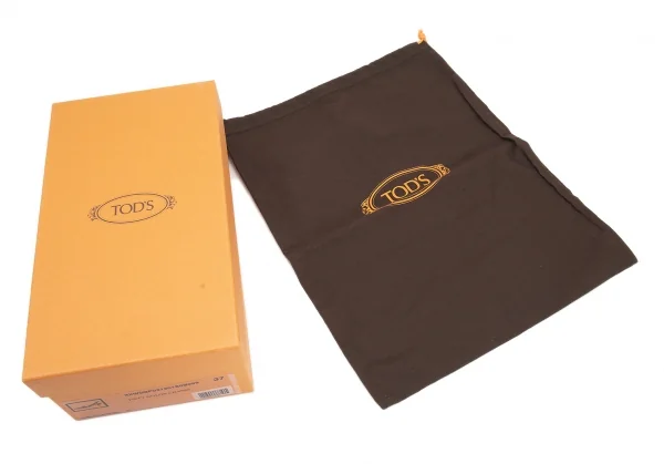 トッズTOD'S ベルトデザインレザーパンプス 黒37(24位) K-108359_012