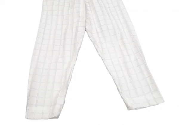 イッセイミヤケISSEY MIYAKE  キューブパッチテーパードパンツ 白1 K-108549_006