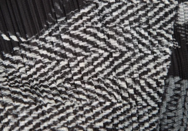 プリーツプリーズPLEATS PLEASE マルチファブリックプリントプリーツフリンジ長袖カットソー グレー白黒3 K-108607_012