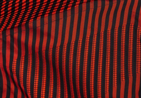イッセイミヤケISSEY MIYAKE SUNSET ストライププリーツ変形デザイントップス 黒赤グレー2 K-108653_010
