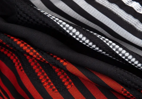 イッセイミヤケISSEY MIYAKE SUNSET ストライププリーツ変形デザイントップス 黒赤グレー2 K-108653_012