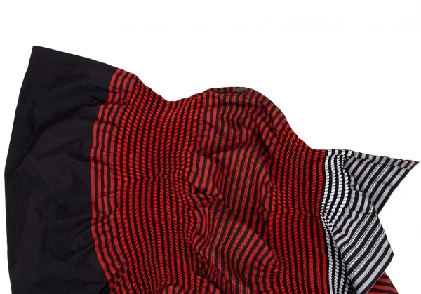 イッセイミヤケISSEY MIYAKE SUNSET ストライププリーツ変形デザインスカート 黒赤グレー2 K-108654_003