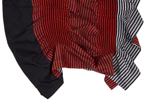 イッセイミヤケISSEY MIYAKE SUNSET ストライププリーツ変形デザインスカート 黒赤グレー2 K-108654_008