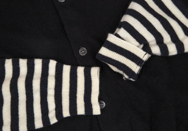 コムコム コムデギャルソンCOMME des GARCONS ウール袖ボーダーラウンドネックカーディガン 黒紺白S K-108853_006