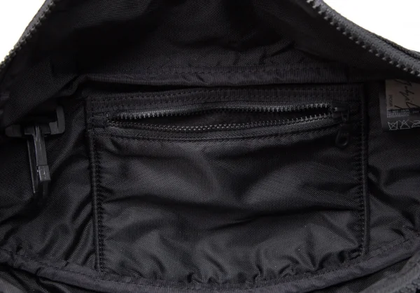 ヨウジヤマモト プールオム×ニューエラYohji Yamamoto POUR HOMME×NEW ERA ロゴ刺繍ナイロンウエストバック 黒 K-108962_013