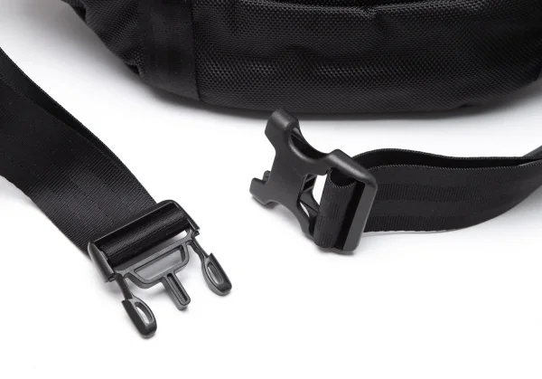 ヨウジヤマモト プールオム×ニューエラYohji Yamamoto POUR HOMME×NEW ERA ロゴ刺繍ナイロンウエストバック 黒 K-108962_008