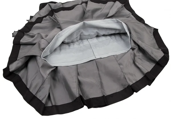 コムデギャルソンCOMME des GARCONSポリシルク製品染めティアードプリーツスカート 黒M K-109045_008