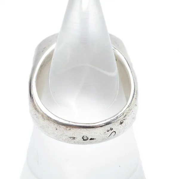 ヴィヴィアンウエストウッドVivienne Westwood オーブ刻印シールリング シルバー12号 K-109139_004