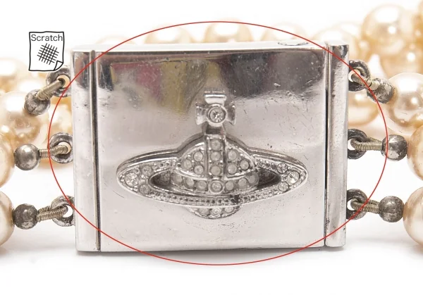 ヴィヴィアンウエストウッドVivienne Westwood オーブメタルプレート三連チョーカーネックレス パール K-109146_003