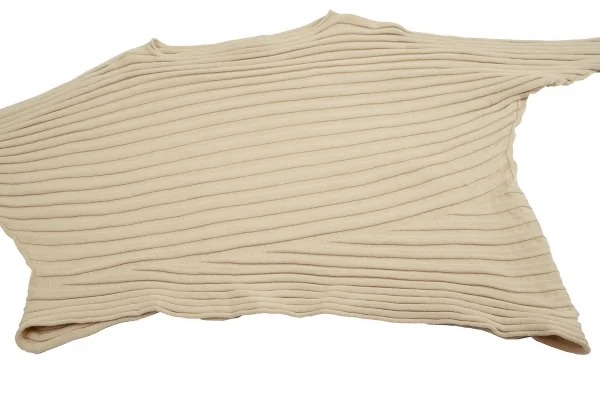 イッセイミヤケISSEY MIYAKE カシミヤ混アシンメトリーニット ベージュ2 K-109369_006