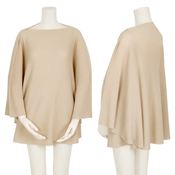 イッセイミヤケ ミーISSEY MIYAKE me ボックスプリーツポンチョトップス ベージュF K-109385_001