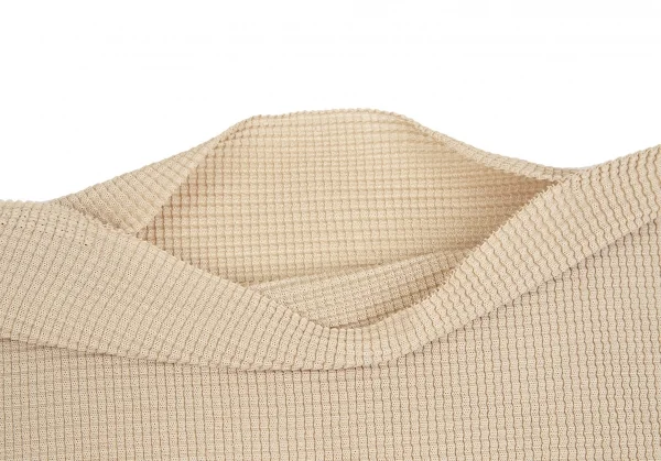 イッセイミヤケ ミーISSEY MIYAKE me ボックスプリーツポンチョトップス ベージュF K-109385_004