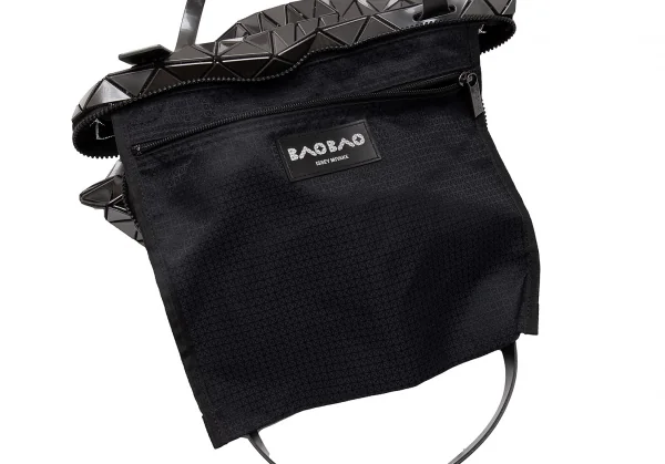 バオバオ イッセイミヤケ BAO BAO ISSEY MIYAKE ルーセントメタリックトートバッグ ガンメタ K-109402_014