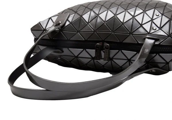 バオバオ イッセイミヤケ BAO BAO ISSEY MIYAKE ルーセントメタリックトートバッグ ガンメタ K-109402_009