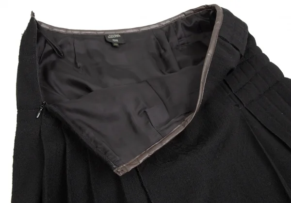 ジャンポールゴルチエ ファムJean Paul GAULTIER FEMME フェイクレザーパイピングジャガードアシンメトリープリーツスカート 黒40 K-109574_004