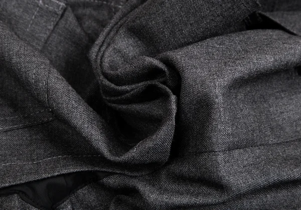 ジュンヤワタナベ コムデギャルソンJUNYA WATANABE COMME des GARCONSウールフリル切替レイヤーショートパンツ グレーM K-109838_011