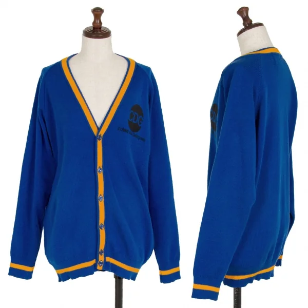 グッドデザインショップ コムデギャルソンGOOD DESIGN SHOP COMME des GARCONS アクリルゴロプリントラインニットカーディガン 青S K-109890_001