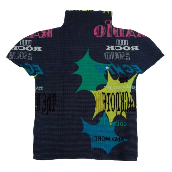 イッセイミヤケ ミーISSEY MIYAKE me レタリングボックスプリーツハイネックTシャツ 紺マルチF K-109970_012