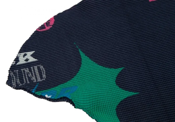 イッセイミヤケ ミーISSEY MIYAKE me レタリングボックスプリーツハイネックTシャツ 紺マルチF K-109970_009