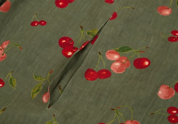 マドモアゼルノンノンMademoiselle NON NON リネンチェリープリントネックリボン半袖ブラウス 緑40L K-110133_013