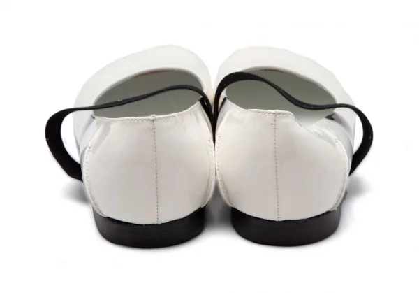 コムデギャルソンCOMME des GARCONS スクエアトゥストラップエナメルシューズ オフ24.5 K-110265_006