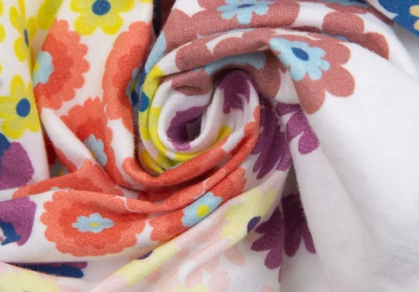 タオ コムデギャルソンtao COMME des GARCONS マルチフラワープリントサイドギャザーTシャツ 白S K-110396_014