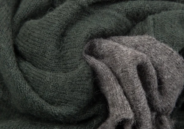 センソユニコ イオコムイオ SENSOUNICO io comme io アルパカフリンジバイカラーボタンレスニットカーディガン モスグリーングレー38 K-110767_013