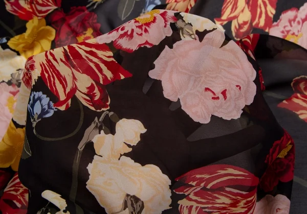 インゲボルグINGEBORG フラワープリントスカーフ 黒マルチ K-110914_004