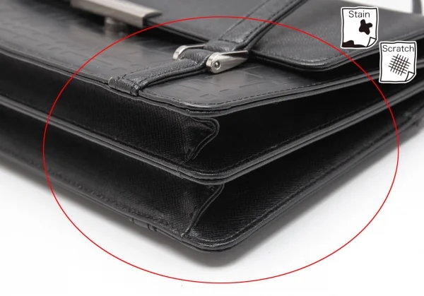 バーバリーロンドンBURBERRY LONDON 格子型押しレザーハンドバッグ 黒 K-111001_012