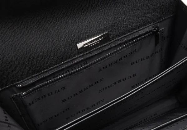 バーバリーロンドンBURBERRY LONDON 格子型押しレザーハンドバッグ 黒 K-111001_018
