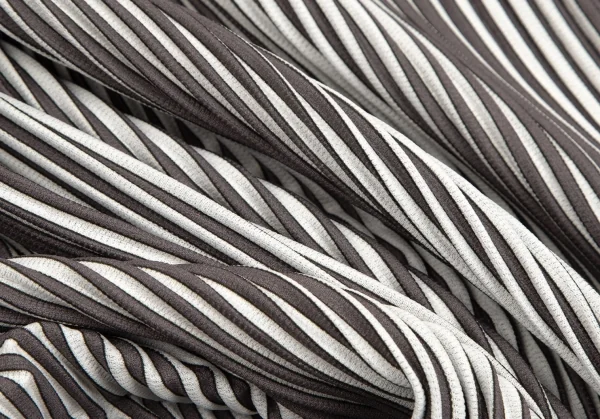 オムプリッセ イッセイ ミヤケHOMME PLISSE ISSEY MIYAKE プリーツストライプタックワイドパンツ ライトグレー茶2 K-111023_012