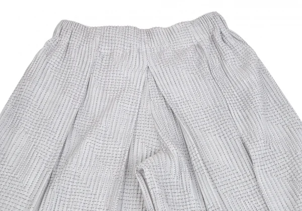 オムプリッセ イッセイ ミヤケHOMME PLISSE ISSEY MIYAKE 刺し子プリント袴パンツ ライトグレー3 K-111025_016