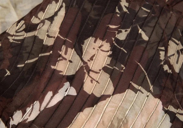 ジャンフランコフェレGIANFRANCO FERRE フローラルプリントストール装飾シースルータックプルオーバーブラウス 茶M位 K-111164_017