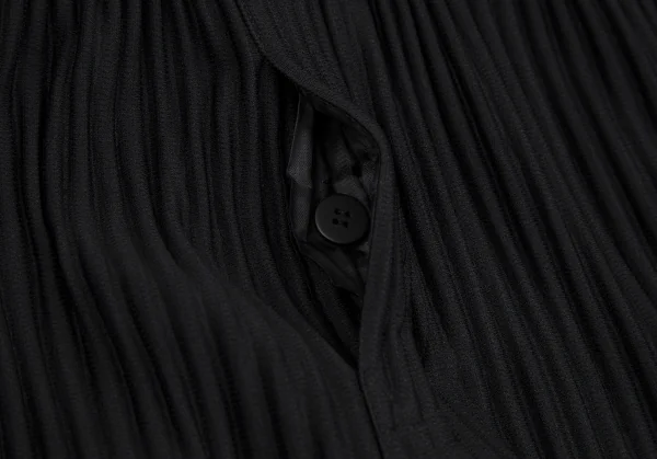 オムプリッセ イッセイ ミヤケHOMME PLISSE ISSEY MIYAKE プリーツテーパードパンツ 黒1 K-111206_004