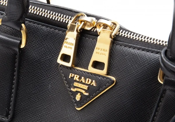 プラダPRADA サフィアーノハンドバッグ 黒 K-111390_005