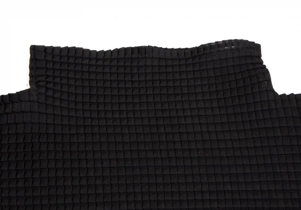 イッセイミヤケ ホワイトレーベルISSEY MIYAKE WHITELABEL ハイネックグラデーションボックスプリーツカットソー 黒グレー2 K-111402_004